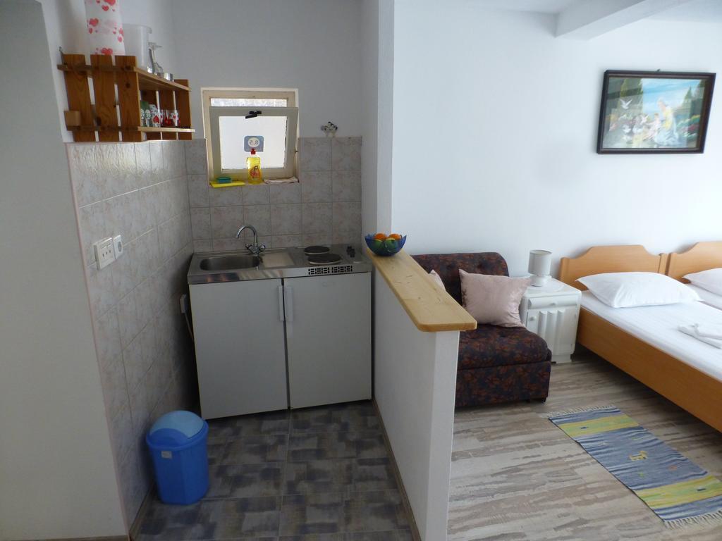 Guesthouse Bracanovic Hvar Town Exterior foto